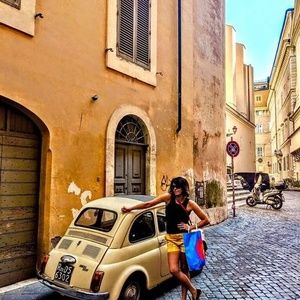 Meet your Posher, Amanda